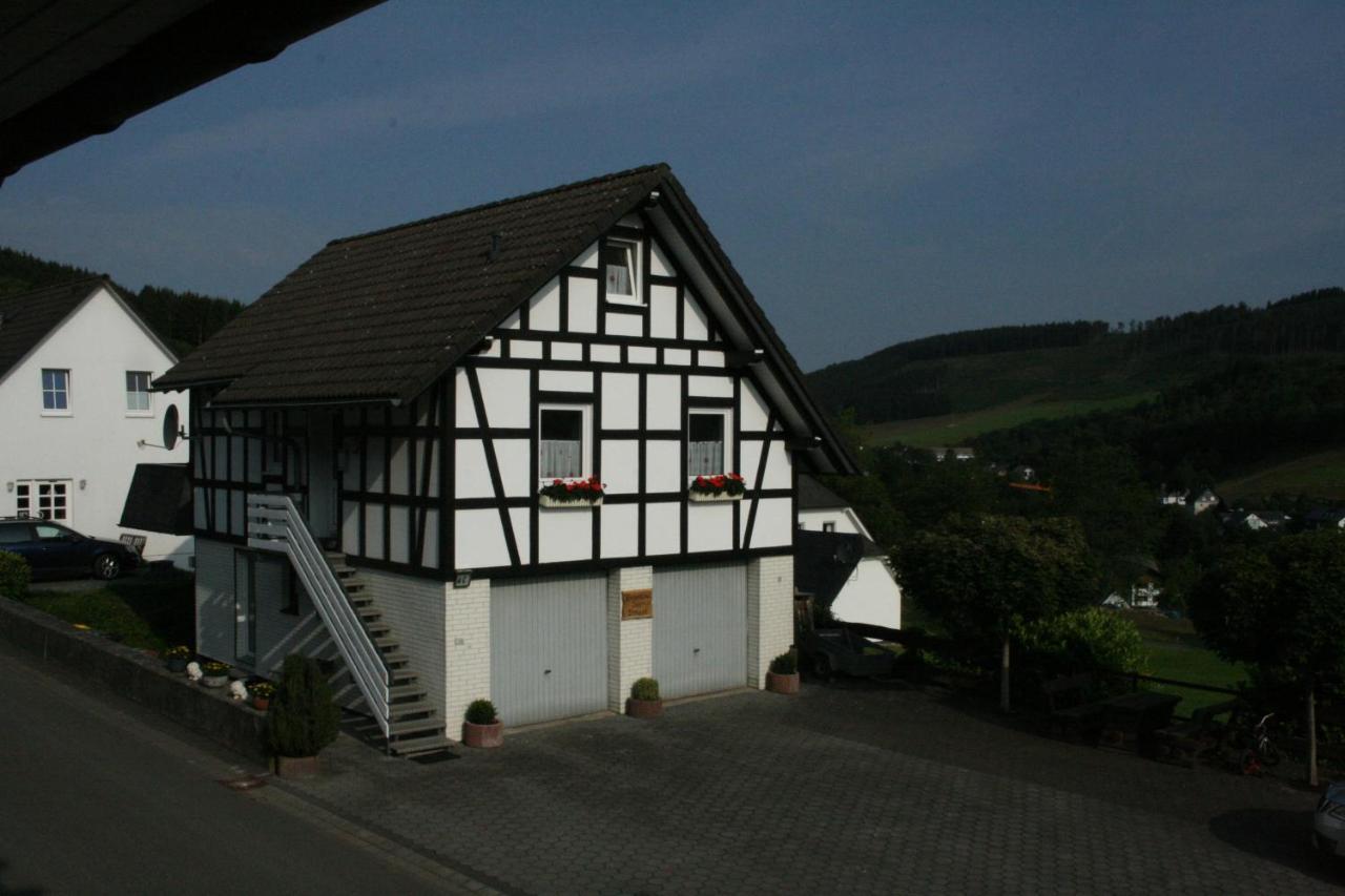 Ferienhaus Zur Ennest Schmallenberg Exterior photo